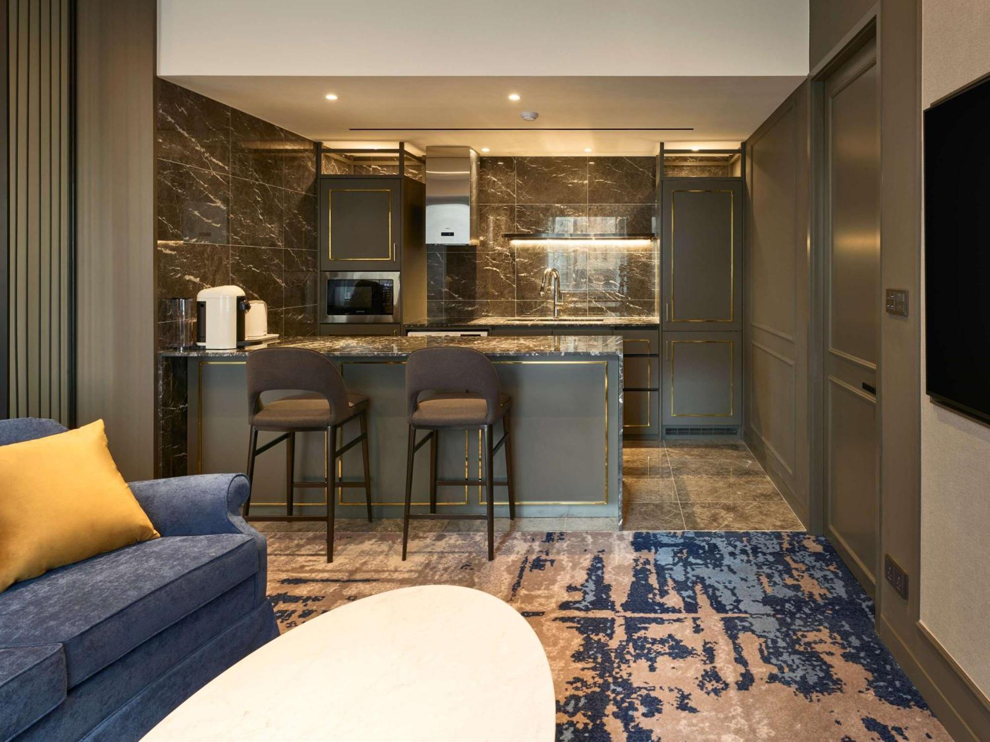 Grand Mercure Imperial Palace Gangnam Hotel 5*